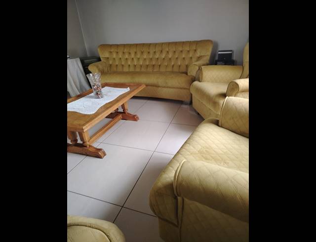 3 BEDROOM HOUSE FOR SALE IN LENNOXTON